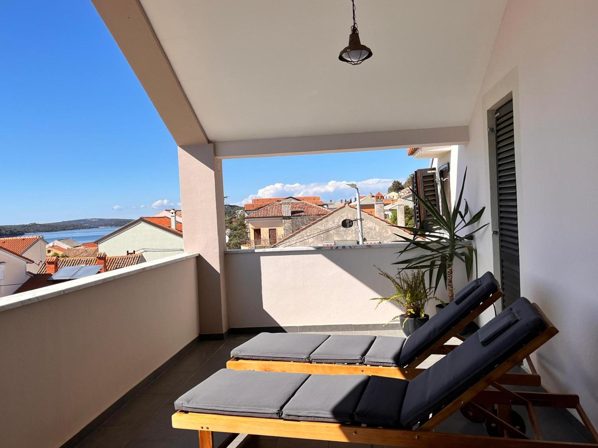 Apartment Oscar Mali Lošinj Eksteriør billede