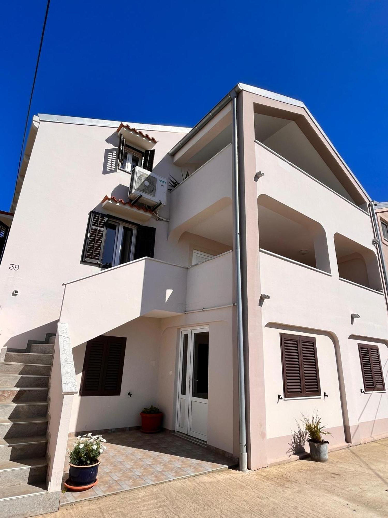 Apartment Oscar Mali Lošinj Eksteriør billede